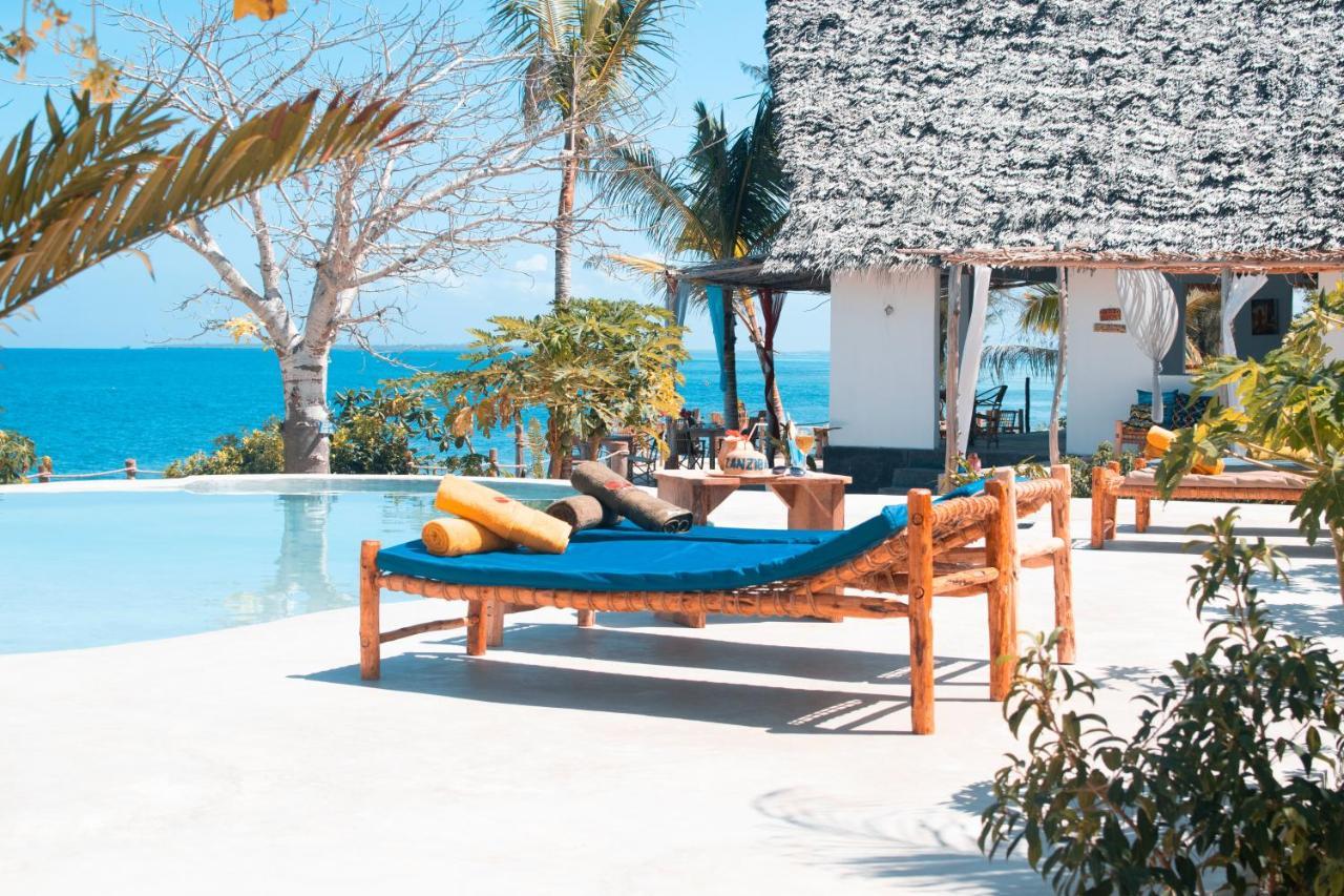 Zanzibar Kusini Beach Bungalows Hotel كيزيماكزي المظهر الخارجي الصورة
