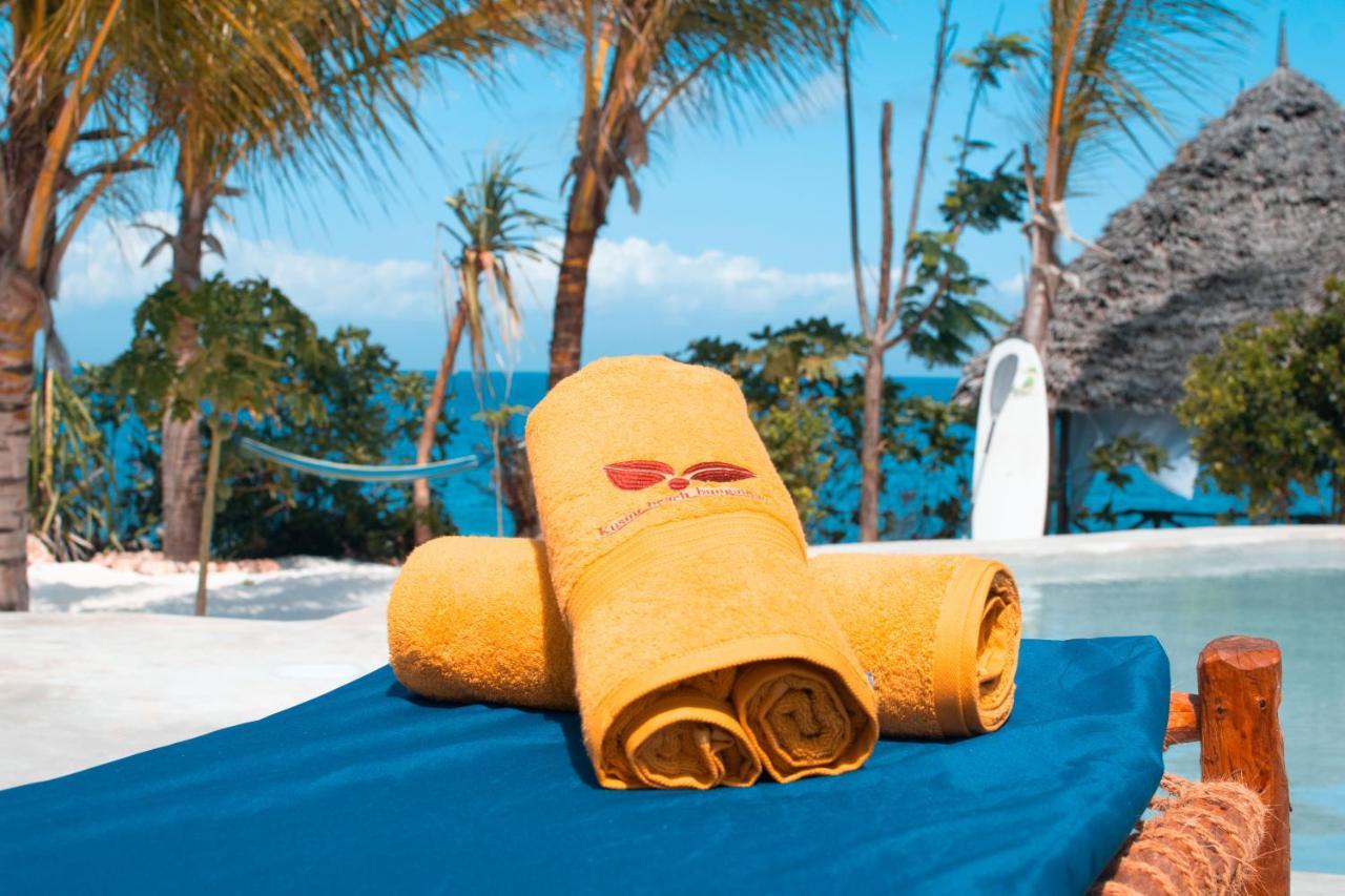Zanzibar Kusini Beach Bungalows Hotel كيزيماكزي المظهر الخارجي الصورة