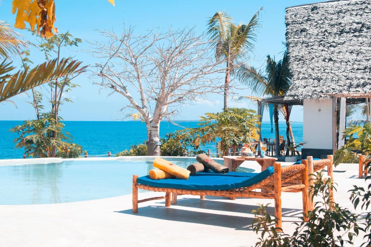 Zanzibar Kusini Beach Bungalows Hotel كيزيماكزي المظهر الخارجي الصورة
