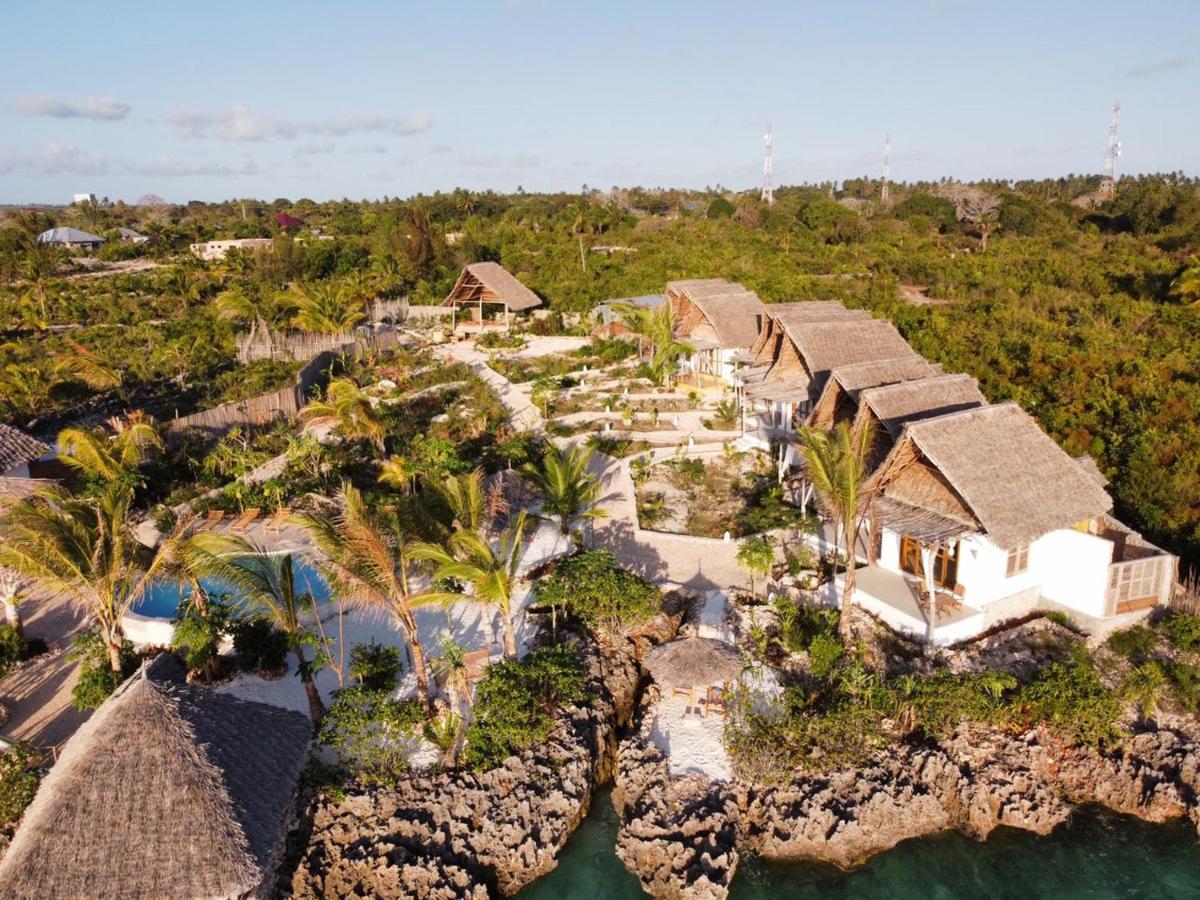 Zanzibar Kusini Beach Bungalows Hotel كيزيماكزي المظهر الخارجي الصورة